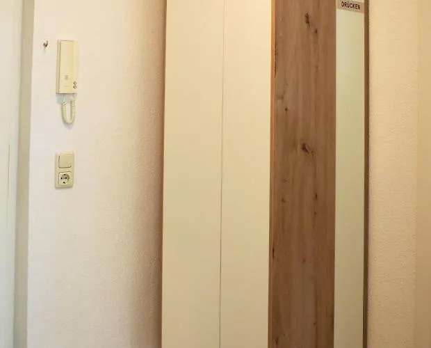 Lindenstrasse 43, Whg 1 - Nord Bei Nordost アパート